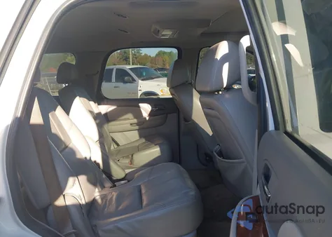 2007 Chevrolet Tahoe Lt z USA, uszkodzony, nr VIN 1GNFK13037R133337